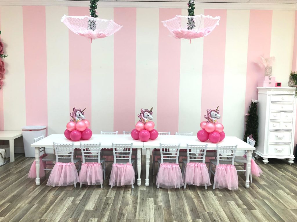 Table Balloons at Little Princess Spa